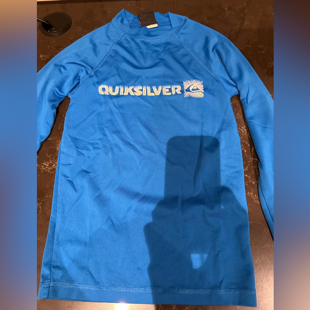 Quiksilver Boys SIZE 8 Youth Blue Athletic Board Shirt